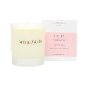 AromaWorks Light Candle Basil and Lime Medium 220g_